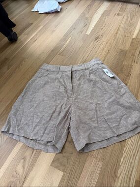 Old Navy Linen-Blend Relaxed Shorts in Light Taupe